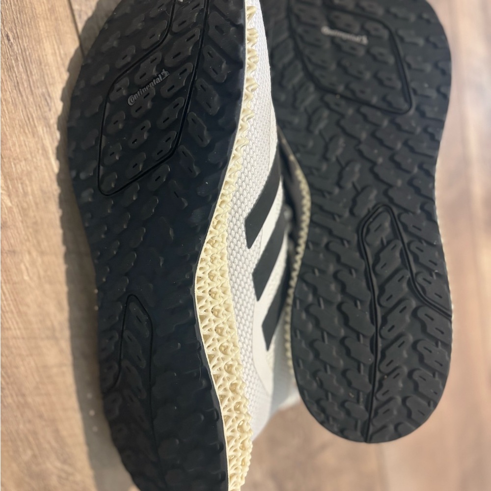 Adidas 4D Men's White and Black Athletic Shoes - Picture 5 of 6